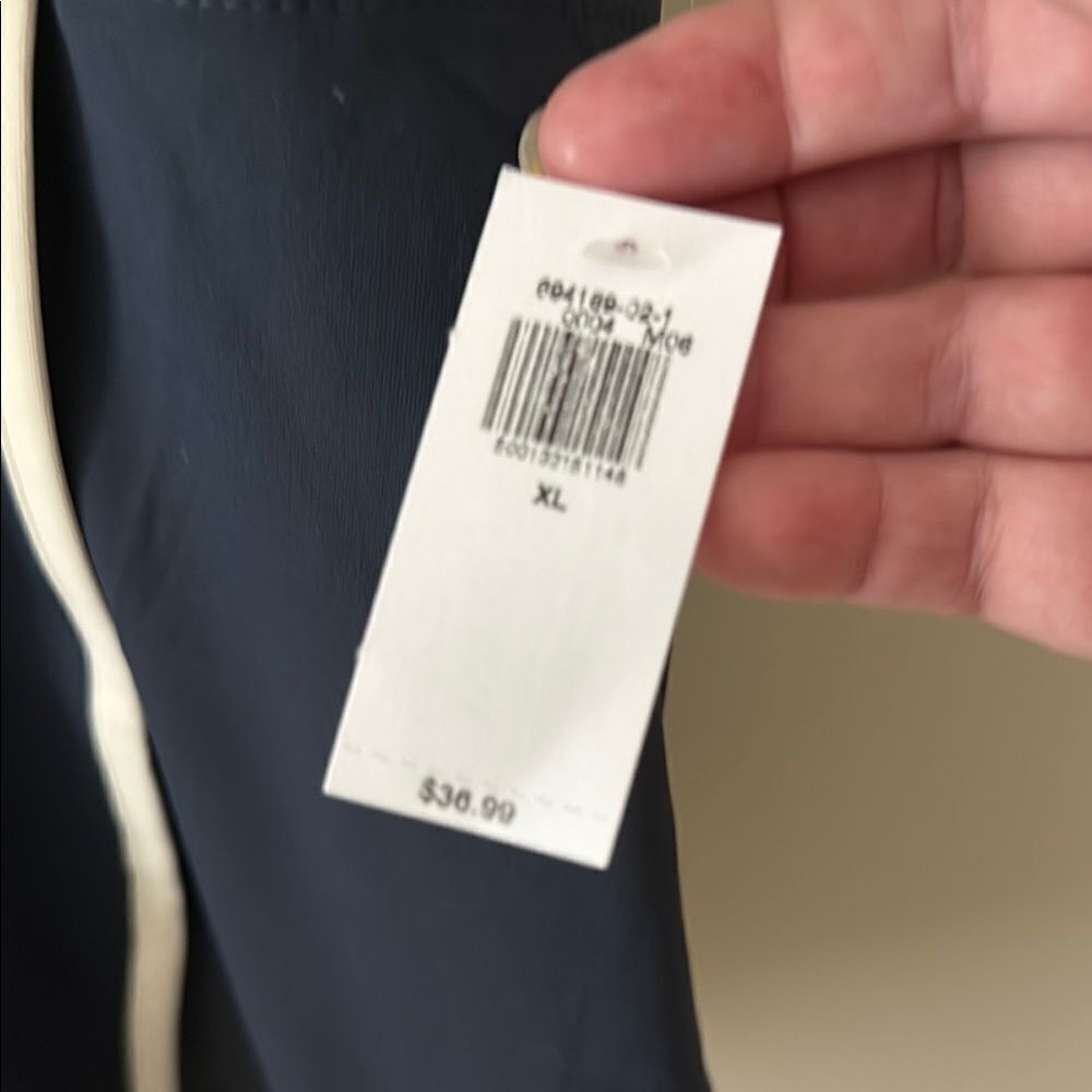 Old Navy Blue and White Skorts with Elastic Waistband - Picture 3 of 5